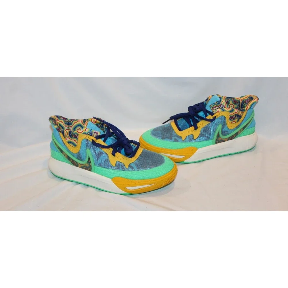 Nike Kyrie 8 GO SE (GS) Kids Shoes Baltic Blue/Multi NIB SZ 3.5